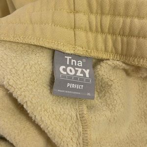 TNA Cozy Fleece Boyfriend Sweatpant
